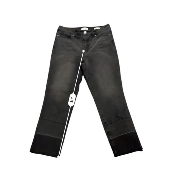 Sofia Jeans by Sofia Vergara Leslie Slim Straight Black Distressed Jeans Sz 8​​​ - Picture 6 of 8